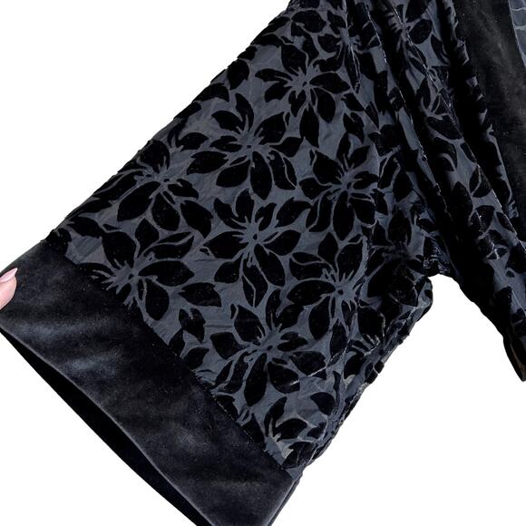 Victoria's Secret Luxury Artisan Robes Women Sz XS / Small Black Velvet Sheer - Picture 7 of 13